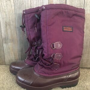 Vintage Sorel Women's Plum Winter Boots